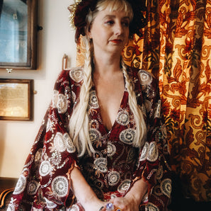 Beautiful velvet lace with sequins and pattered crochet lace - Red white Circles