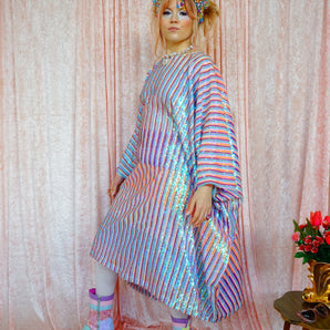 Retro Iridescent Vertical Striped Print midi Kaftan Gown