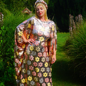 Ditzy Daisy Heavily sequinned Exquisite Kaftan Gown / Kaftan Gown Combo