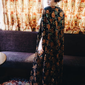 Beautiful velvet lace with sequins and pattered crochet lace - Blue and Brown circles