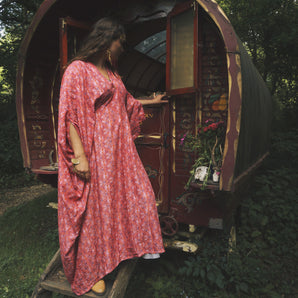 Fireflower Print V Neck Kaftan Gown, Freesize