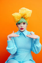 Load image into Gallery viewer, Yellow sequin Bow Turban
