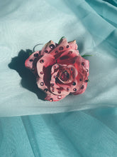 Load image into Gallery viewer, Dusky Pink Bejewelled Rose Bejewelled Brooch
