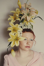Load image into Gallery viewer, Lily Flower headdress / Carmen Miranda
