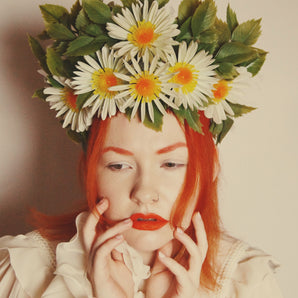 Vintage White Daisy May Day May queen flower crown