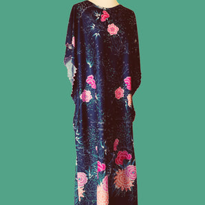 70s / 80s one size kaftan dress with floral print