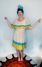 Load image into Gallery viewer, Vintage 1960s / 1970s Dress • Lilli Diamond Flirty Accordion Pleat Sun Dress • Large
