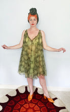 Load image into Gallery viewer, *RARE* 1960s Claire Sandra by Lucie Ann of Beverly Hills peignoir Two-Piece
