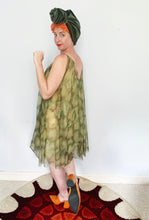 Load image into Gallery viewer, *RARE* 1960s Claire Sandra by Lucie Ann of Beverly Hills peignoir Two-Piece
