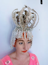 Load image into Gallery viewer, 1940s Original Showgirl Headpiece
