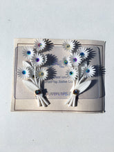 Load image into Gallery viewer, 50s Vintage Plastic White Flower iridescent Gem Diamanté Clip on Earrings
