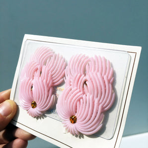 Deadstock 50s Vintage Plastic Pink Feather Rhinestone Clip on Earrings