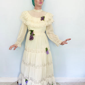 Vintage white prairie / Folk maiden Dress with hand-stitched flowers
