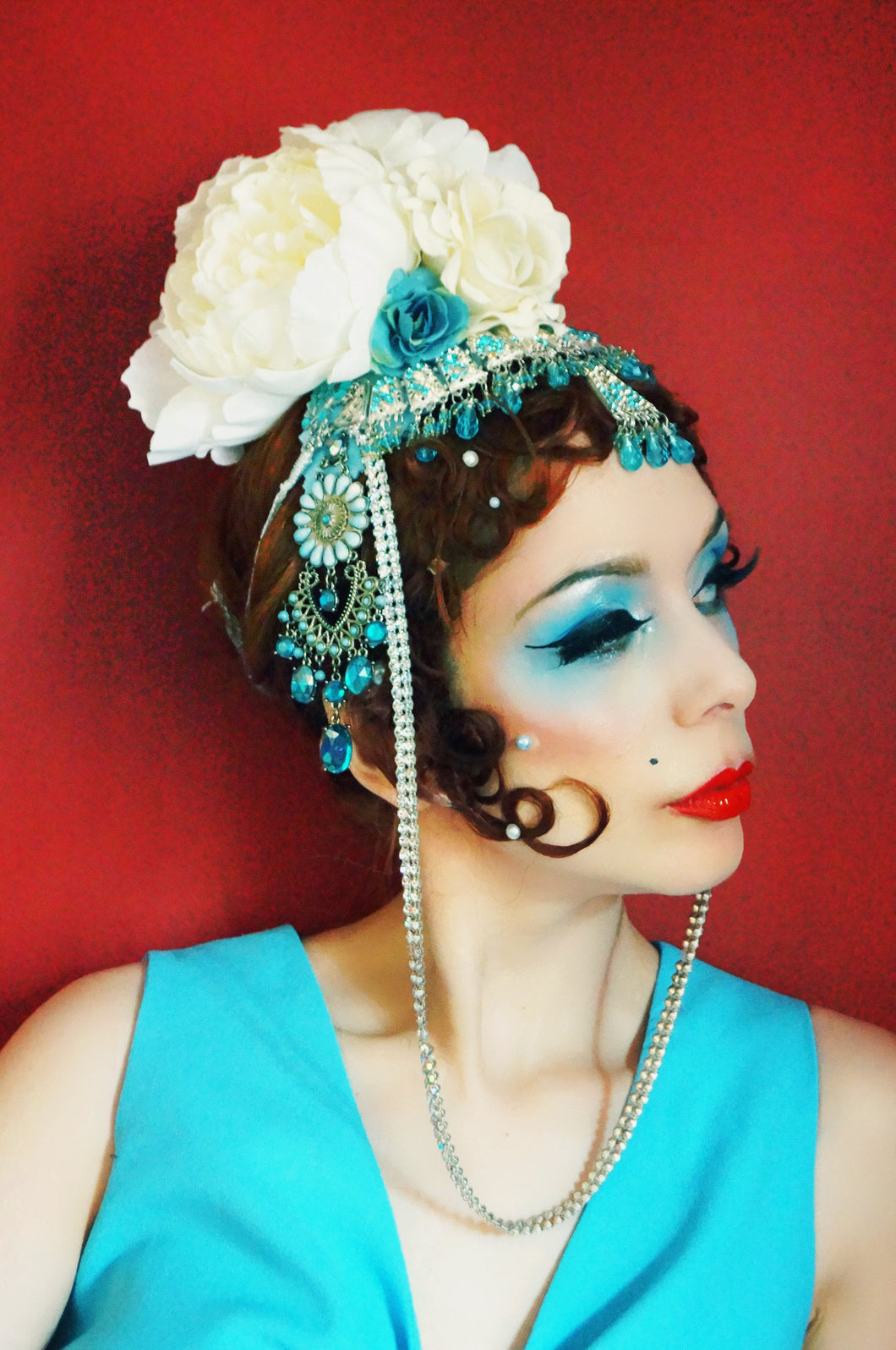 1920s inspired white and blue Headdress