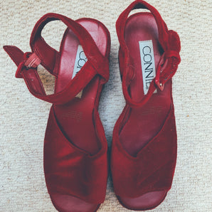 Red Velvet vintage 90s wedges UK sizE 4-5