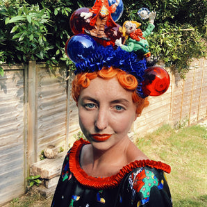 Clowns, ruffles and juggling balls Headpiece