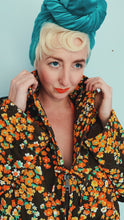 Load image into Gallery viewer, 70s Patterned Quilted Housecoat Large UK 10-18
