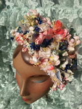 Load image into Gallery viewer, Vintage Silk flower Skullcap headdress
