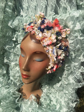 Load image into Gallery viewer, Vintage Silk flower Skullcap headdress
