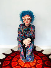 Load image into Gallery viewer, Original 90s housecoat with multicoloured print
