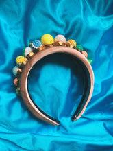 Load image into Gallery viewer, Vintage 60s repurposed hair Bobble Headband
