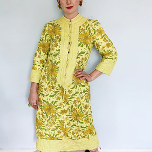 Japanese floral padded / quilted dress / house coat