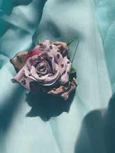 Load image into Gallery viewer, Lilac Gold Rose Brooch
