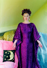 Load image into Gallery viewer, Fumbalinas GLITZ and GLAM Raffle 2022!!!
