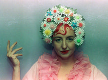 Load image into Gallery viewer, Ditszy Daisy 60s Flower Power Headdress
