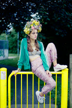 Load image into Gallery viewer, Vintage flowers in a floral Headdress in pastel shades

