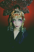 Load image into Gallery viewer, Gothic Jewel Couture Black and Gold Headpiece
