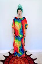 Load image into Gallery viewer, Sun Fashions Of Hawaii Ladies Kaftan vintage fashion Clothes one size
