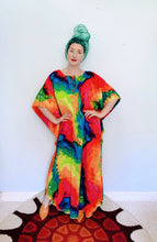 Load image into Gallery viewer, Sun Fashions Of Hawaii Ladies Kaftan vintage fashion Clothes one size
