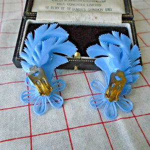 Deadstock 50s Vintage Plastic Blue Feather Flower Earrings